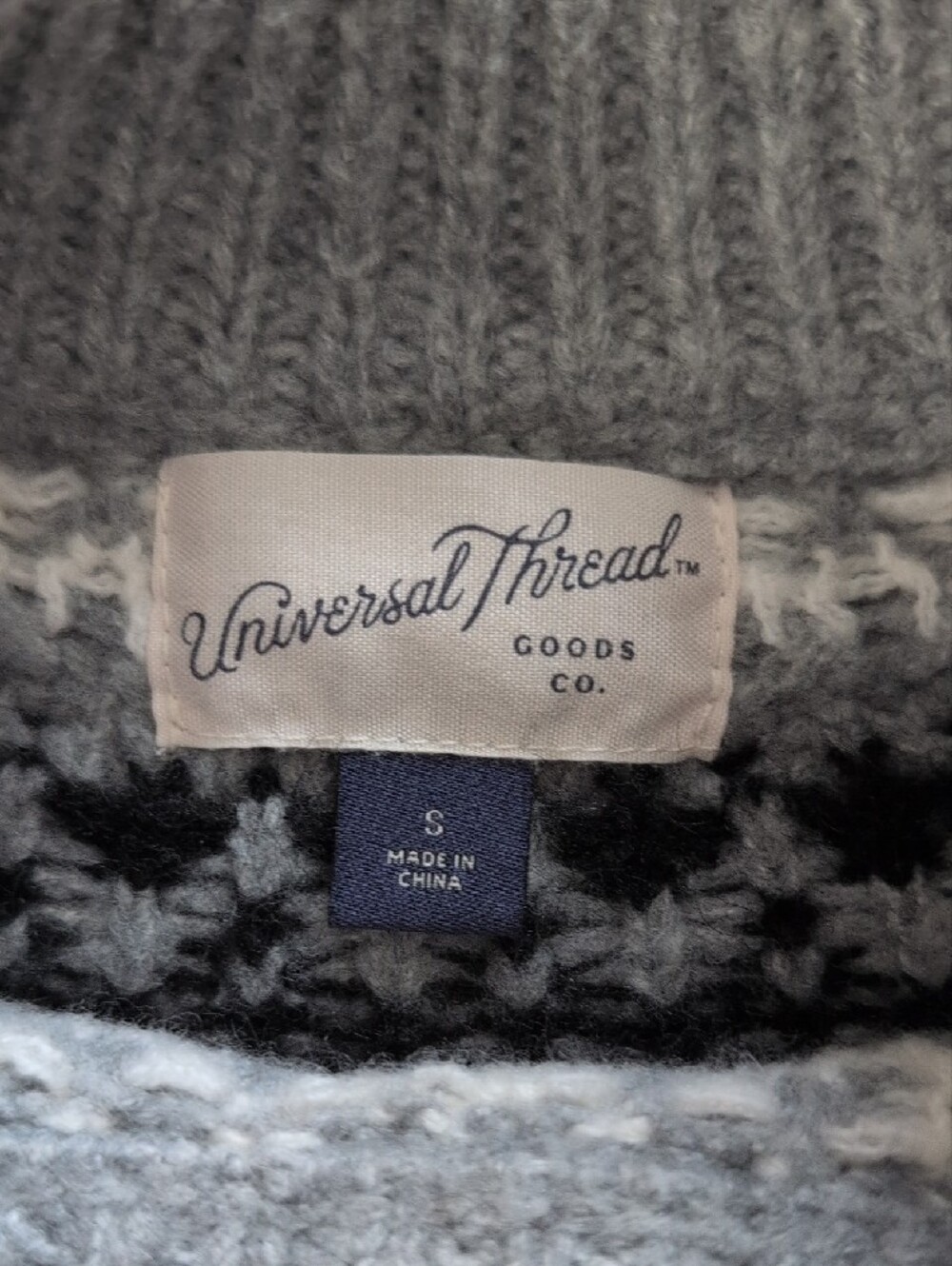 Universal Thread Gray Knit Sweater - Picture 2 of 2